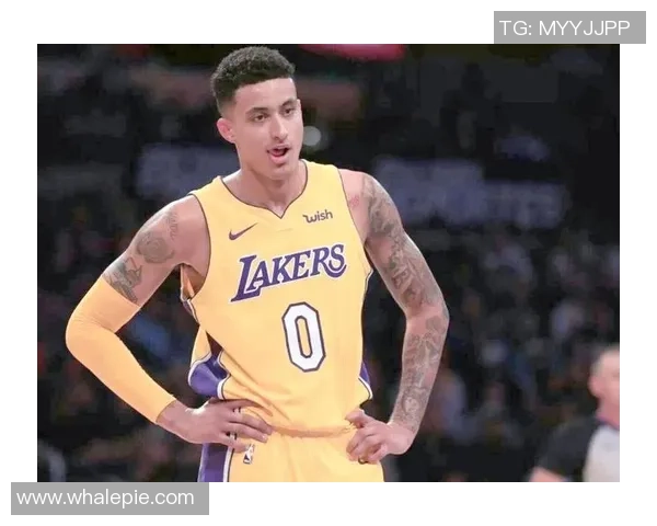 湖人对阵火箭库兹马表现出色贡献16分助球队争胜