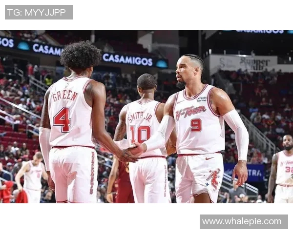 火箭与开拓者季后赛第六场激战回顾经典对决再现篮球魅力