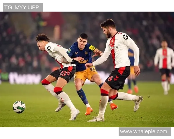 阿尔克马尔与比尔森激战八月二十六比赛结果揭晓